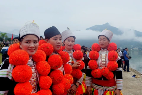 Người dân địa phương tham gia lễ hội truyền thống. (Nguồn Ảnh: Ủy ban nhân dân huyện Bắc Mê)