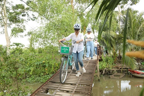 [Photo] Khám phá du lịch Ba Láng: Không chỉ có miệt vườn mướt xanh