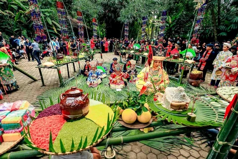Lễ hội Cơm mới của dân tộc Tày. (Ảnh: Trịnh Việt Hùng/Vietnam+)