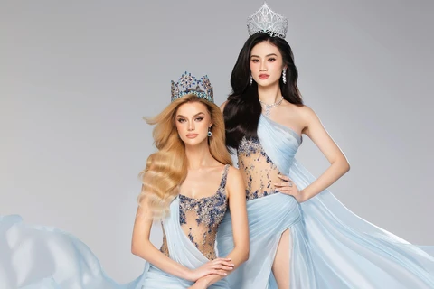 Đương kim Miss World 2024 Krystyna Pyszková “đọ dáng” cùng Hoa hậu Ý Nhi 