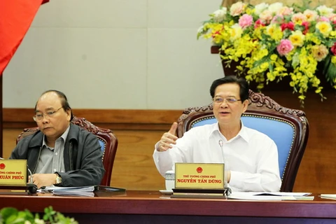 Thủ tướng Nguyễn Tấn Dũng chủ trì cuộc họp chỉ đạo biện pháp đối phó với siêu bão Haiyan. (Ảnh: Đức Tám/TTXVN)