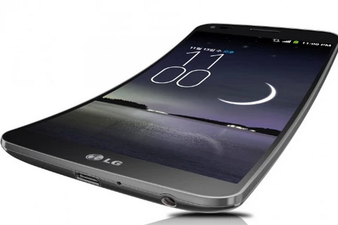 LG G Flex. (Nguồn: Arstechnica.com)