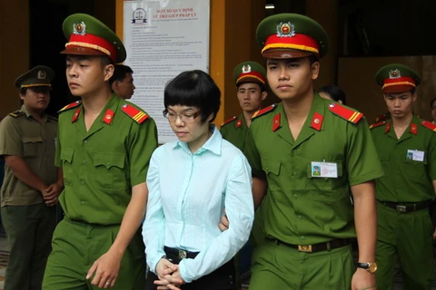 “Siêu lừa” Huỳnh Thị Huyền Như lĩnh án tù chung thân