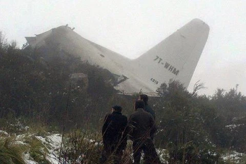 Nguyên nhân tai nạn máy bay ở Algeria làm 77 người chết