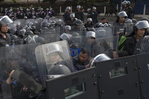 Đàm phán giữa cảnh sát Thái và phe biểu tình thất bại