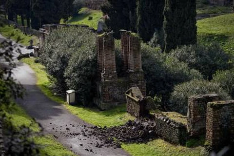 Khu di tích cổ Pompeii tiếp tục hư hại vì thời tiết xấu