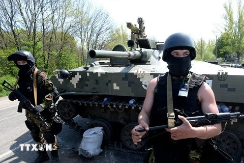 Ukraine vẫn tiếp tục chiến dịch quân sự ở miền Đông 