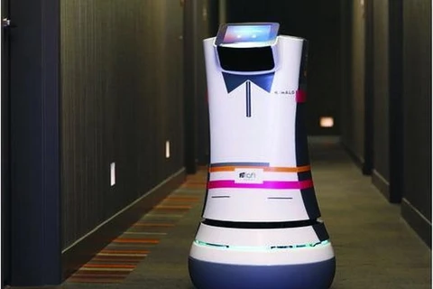 Đưa robot quản gia thông minh vào sử dụng trong khách sạn