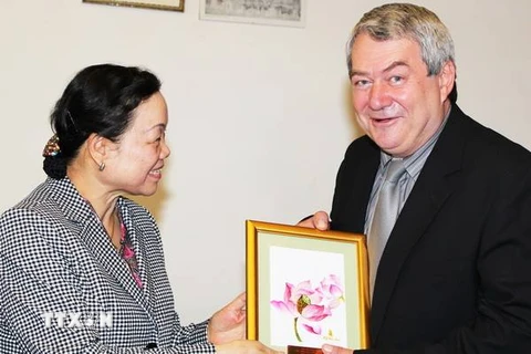 Đoàn đại biểu Đảng Cộng sản Việt Nam thăm Cộng hòa Séc 