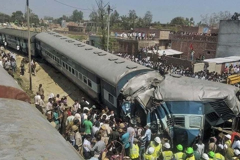Một vụ tai nạn tàu hỏa tại Ấn Độ. (Nguồn: AP)