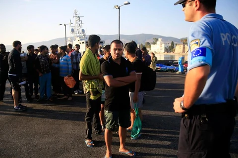 Người tị nạn đổ tới Hy Lạp. (Nguồn: Ekathimerini.com)