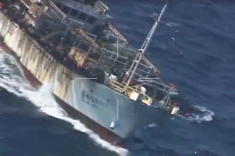 Tàu cá Trung Quốc bị cảnh sát biển Argentina bắn chìm (Nguồn: AFP)