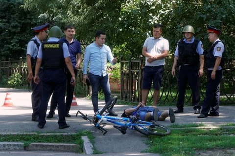 Một đối tượng bị bắt giữ trong vụ tấn công ở Almaty. (Nguồn: Reuters)
