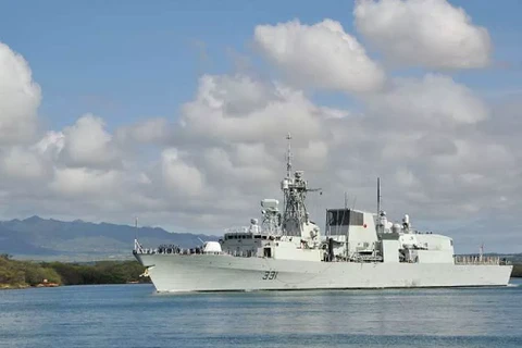 Tàu chiến HMCS Vancouver. (Nguồn: Ottawacitizen.com)