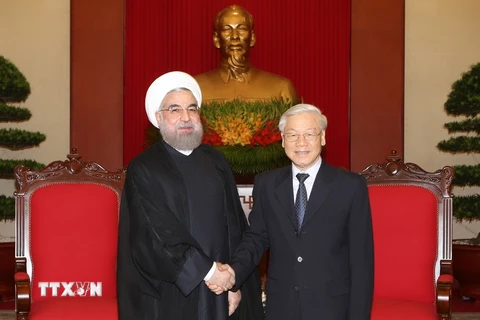 Tổng Bí thư Nguyễn Phú Trọng tiếp Tổng thống Cộng hòa Hồi giáo Iran Hassan Rouhani thăm cấp Nhà nước Việt Nam. (Ảnh: Trí Dũng/TTXVN)