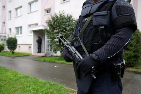 Cảnh sát tại thành phố Chemnitz, Đông Đức. (Nguồn: EPA)