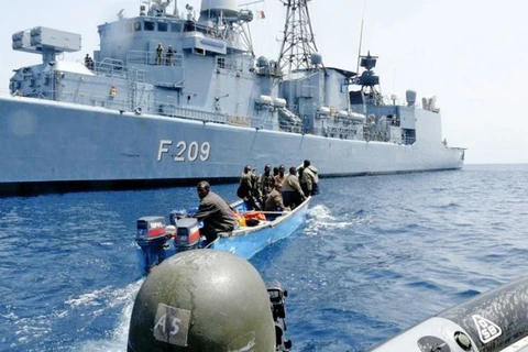 Cướp biển Somalia. (Nguồn: IBTimes UK)