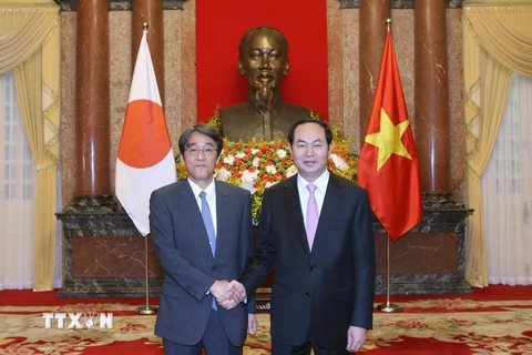 Chủ tịch nước Trần Đại Quang tiếp ngài Kunio Umeda, Đại sứ Nhật Bản tại Việt Nam đến trình Quốc thư. (Ảnh: Nhan Sáng/TTXVN)