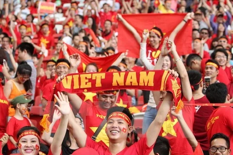 Cổ động viên Việt Nam. (Ảnh: Quốc Khánh/TTXVN)