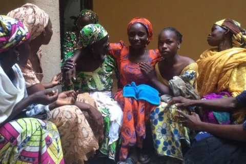 Những nữ sinh được Boko Haram thả sau khi bị bắt cóc. (Nguồn: BBC)