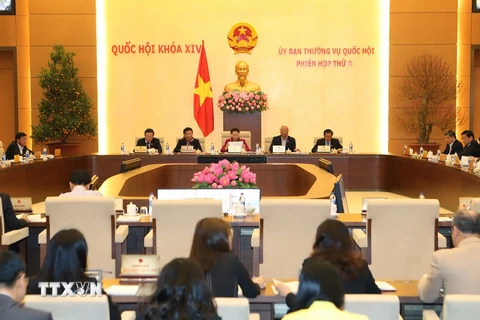 Chủ tịch Quốc hội Nguyễn Thị Kim Ngân chủ trì và phát biểu khai mạc Phiên họp thứ 6 của Ủy ban Thường vụ Quốc hội khóa XIV. (Ảnh: Trọng Đức/TTXVN)