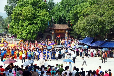 Lễ hội Đền Bảo Hà luôn thu hút du khách. (Nguồn: Cổng thông tin điện tử huyện Bảo Yên)