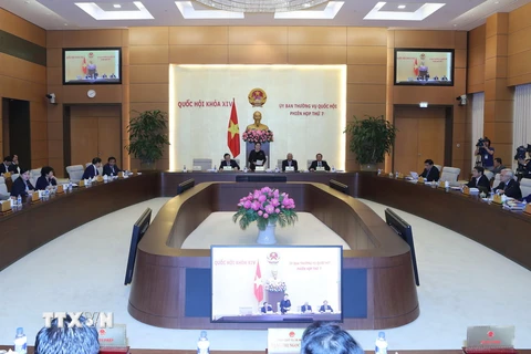 Chủ tịch Quốc hội Nguyễn Thị Kim Ngân chủ trì và phát biểu khai mạc Phiên họp thứ 7 của Ủy ban Thường vụ Quốc hội. (Ảnh: Trọng Đức/TTXVN)