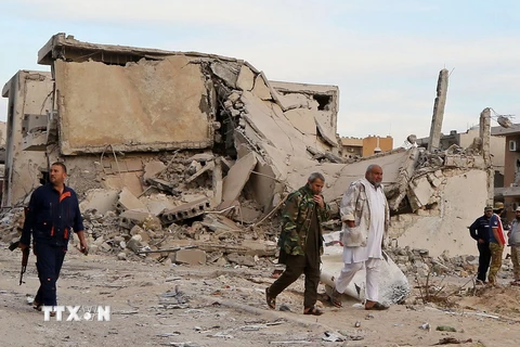 Lực lượng trung thành với Chính phủ Hòa hợp dân tộc Libya (GNA) kiểm soát thành phố Sirte ngày 8/12/2016. (Nguồn: AFP/TTXVN)