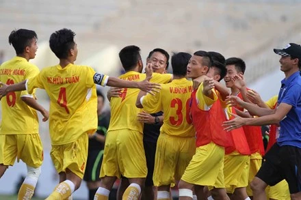Giải bóng đá U19 quốc gia: U19 Hà Nội tái ngộ U19 PVF ở chung kết