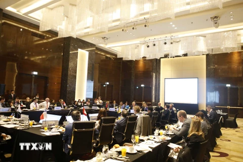 Một cuộc họp bên lề Hội nghị các Bộ trưởng phụ trách thương mại APEC lần thứ 23. (Nguồn: TTXVN)