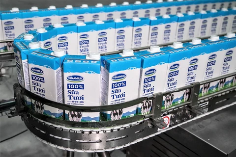 Dây chuyền sản xuất sữa nước tại nhà máy Mega. (Nguồn: Vinamilk)