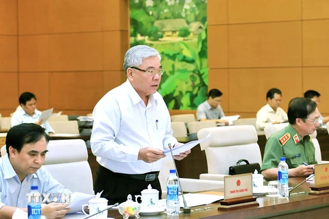 Tổng Thanh tra Chính phủ Phan Văn Sáu phát biểu tại Phiên họp. (Ảnh: Nguyễn Dân/TTXVN)