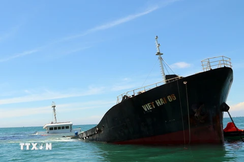 Tàu Việt Hải 06 bị chìm tại vùng biển Ninh Chữ. (Ảnh: Đức Ánh/TTXVN)
