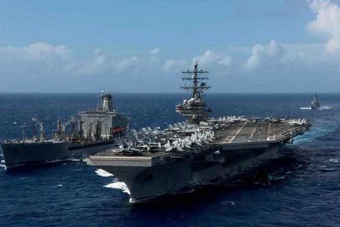 Tàu USS Ronald Reagan tham gia cuộc tập trận. (Nguồn: Reuters)