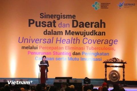 Bộ trưởng Y tế Indonesia Nila Moeloek phát biểu khai mạc. (Ảnh: Đỗ Quyên-Trần Chiến/Vietnam+)