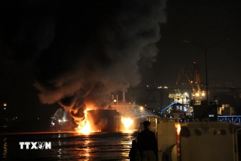 Đã dập tắt đám cháy trên trên tàu dầu Hải Hà 18 tại Hải Phòng