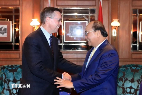 Thủ tướng Nguyễn Xuân Phúc tiếp Chủ tịch Ngân hàng Dự trữ New Zealand. (Ảnh: Thống Nhất/TTXVN)