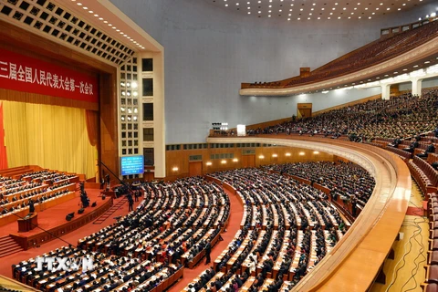 Quang cảnh Lễ bế mạc Kỳ họp lần thứ nhất Quốc hội Trung Quốc Khóa XIII. (Ảnh: Vĩnh Hà/TTXVN)