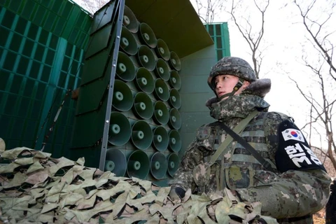 Loa phát thanh tuyên truyền của Hàn Quốc dọc biên giới với Triều Tiên. (Nguồn: Xinhuanet)