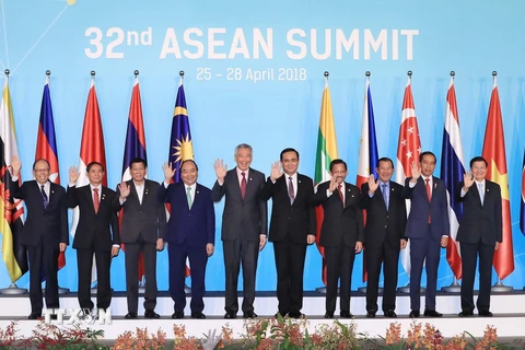 Các trưởng đoàn tham dự Hội nghị cấp cao ASEAN. (Ảnh: Thống Nhất/TTXVN)