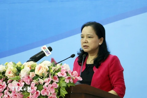 Thứ trưởng Bộ Nội vụ, Phó Chủ tịch thường trực Hội đồng Thi đua-Khen thưởng Trung ương Trần Thị Hà. (Ảnh: Phạm Minh Tuấn/TTXVN)
