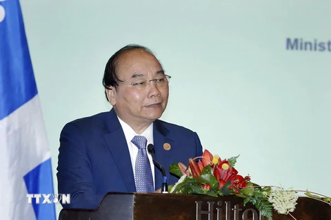Thủ tướng Nguyễn Xuân Phúc phát biểu tại cuộc toạ đàm. (Ảnh: Thống Nhất/TTXVN)