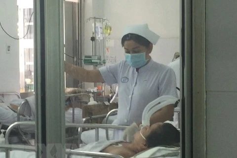 Bệnh nhân nhiễm cúm A/H1N1 điều trị tại Bệnh viện Chợ Rẫy. (Ảnh: Đinh Hằng/TTXVN)