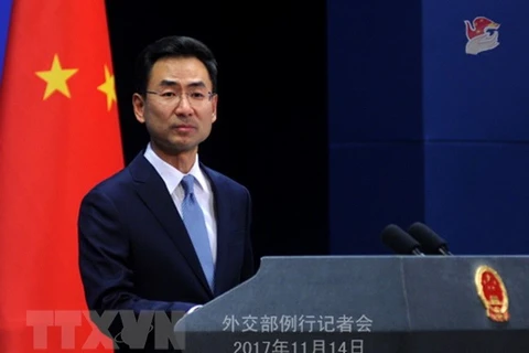 Người phát ngôn Bộ Ngoại giao Trung Quốc Cảnh Sảng. (Ảnh: AFP/TTXVN)