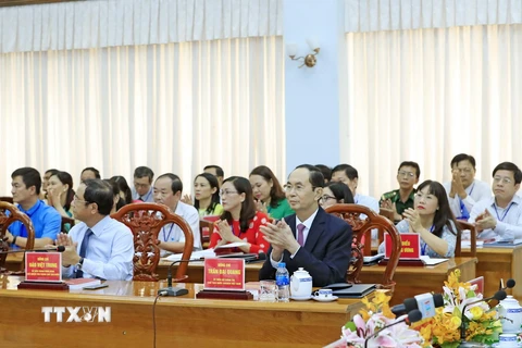 Chủ tịch nước Trần Đại Quang và các đại biểu tại hội thảo. (Ảnh: Nhan Sáng/TTXVN)
