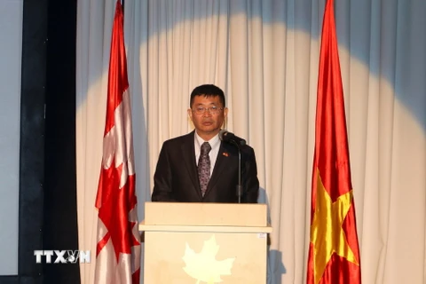 Ông Nguyễn Tuấn, Phó giám đốc Sở Ngoại vụ Thành phố Hồ Chí Minh phát biểu tại lễ kỷ niệm. (Ảnh: Thanh Vũ/TTXVN)
