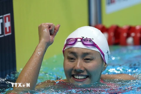 Vận động viên Liu Xiang của Trung Quốc giành huy chương vàng, lập kỷ lục thế giới nội dung bơi ếch 50m nữ tại ASIAD 2018. (Ảnh: THX/TTXVN)