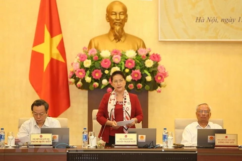 Chủ tịch Quốc hội Nguyễn Thị Kim Ngân phát biểu bế mạc phiên họp thứ 26 của Ủy ban Thường vụ Quốc hội. (Ảnh: Dương Giang/TTXVN)