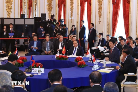Thủ tướng Nguyễn Xuân Phúc và đoàn đại biểu Việt Nam dự Hội nghị Cấp cao Hợp tác Mekong-Nhật Bản lần thứ 10. (Ảnh: Thống Nhất/TTXVN)