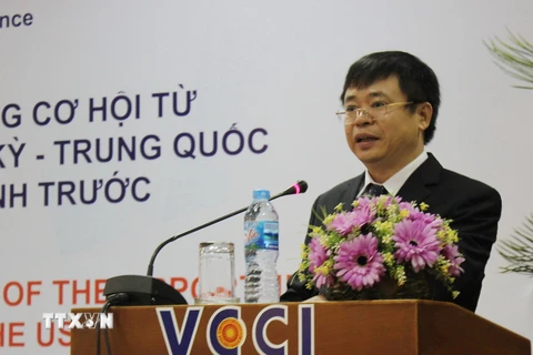 Phó Giám đốc VCCI thành phố Hồ Chí Minh Trần Ngọc Liêm phát biểu tại hội nghị. (Ảnh:Xuân Anh/TTXVN)